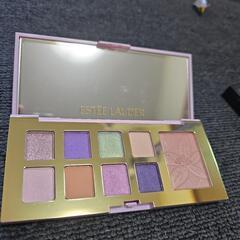 ESTEE LAUDERアイシャドウ＆チークパレット2024