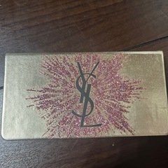 【美品】イヴ・サンローラン　の画像
