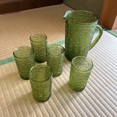 珍しいグリーンのピッチャー&コップセット