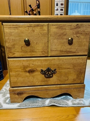 アメリカのヴィンテージの収納家具