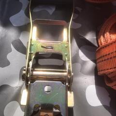 荷締め　ラッシングベルトの画像