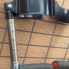 東陽精工製ロフストランドクラッチ杖 Ｈタイプの画像