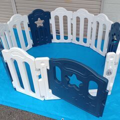 ベビー・子供用品買取販売キッズモール湘南/ベビーサークル/約155X80cm/ドアパネル付き/形自由自在の画像
