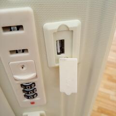 ★ジモティ割あり★ キャリーケース　ホワイト　YJ4000の画像