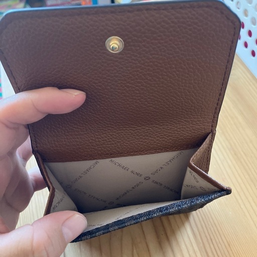 MK財布（新品）