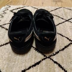 PUMAプーマ スニーカーの画像