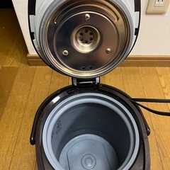 電気ポットの画像