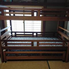 岩手　盛岡　3段ベッド　ベット　3段ベッド　ロータイプ収納式3段ベッド　木製　手渡し　キャスター　ローラー　移動の画像