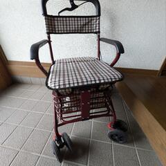 【☆最終値下げ☆】シルバーカー（レッド）