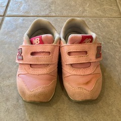 子供用シューズの画像