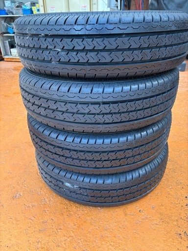 新品　ダンロップ　SPTX-01  175/80R14 4本セット