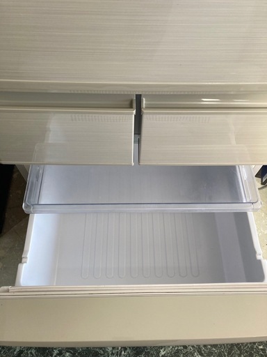 SHARP 冷蔵庫 プラズマクラスター冷蔵庫 ゴールド系 SJ-W411E-N [412L /5ドア /左右開きタイプ]  リサイクルショップ宮崎屋 住吉店 24.10.1F