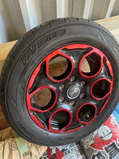 倉庫整理　値下げ　タイヤアルミ　キャラバン用