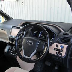 トヨタ ノア ハイブリッド  Ｇ⭐両側電動スライドドア・シートヒーター🎵の画像