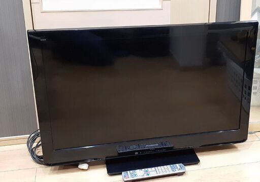 テレビ　32型　Panasonic　2012年製