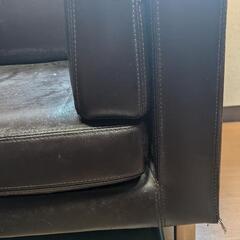 革のソファーの画像