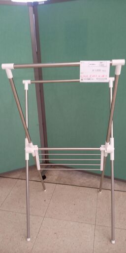 ★ジモティ割あり★  物干し 白 H132×D65×W68 クリーニング済み TJ8859