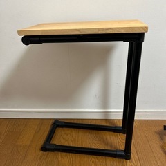 ソファーテーブル