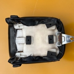 st 250 リアシートの画像