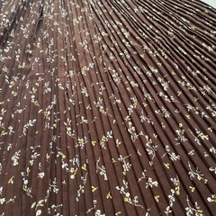 茶色　花柄　プリーツ　スカートの画像