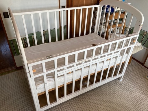 【収納付き】ベビーベッド（KATOJI）