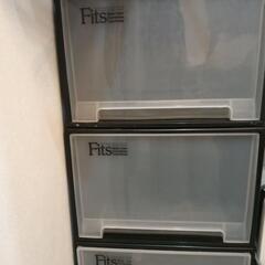 【引取先確定】fits　クリアケース　3つの画像