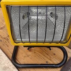 ハロゲンライト　100V500W 予備球つきの画像