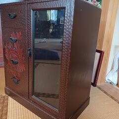 お引取り限定　鎌倉彫道具入れ　購入時１１万の画像