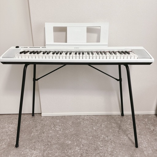 ヤマハ YAMAHA 電子キーボード piaggero ホワイト NP-12