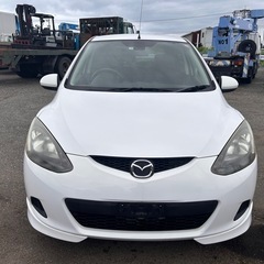 高評価のきれいな車です。H21. デミオ　車検2年付き　満タン渡し