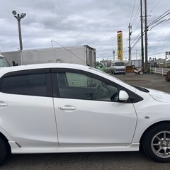 高評価のきれいな車です。H21. デミオ　車検2年付き　満タン渡しの画像