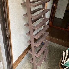 パイン材の立て掛けるシューズラック ダークブラウン Ｂ