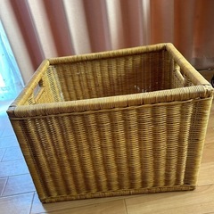 カゴ