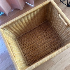 カゴの画像