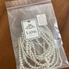 4連パール風　ロングネックレス　結婚式　パーティ　イベント　ハロウィンの画像