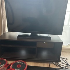 三菱電機　液晶テレビ　17年製　32型　テレビ台付きの画像