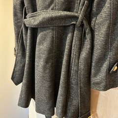 LOVE ME ロングコートの画像
