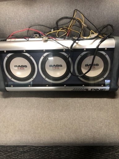 アルパイン　BOXパワードサブウーハー