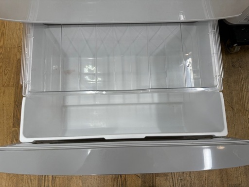 値下げしました！！！HITACHI製★18年製大型冷蔵庫★1年間保証付き 値下げしました！！！HITACHI製☆18年製大型冷蔵庫☆1年間保証付き