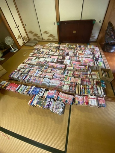 漫画　コミック　大量　約2000冊　少女漫画　青年漫画　少年漫画