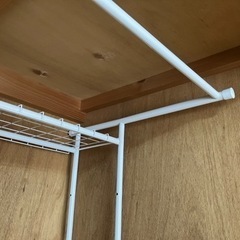 押入れハンガーラック　棚付きの画像