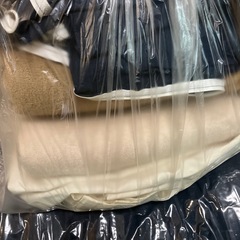 ニトリ、シングル　掛け布団　パッド　カーテンなどまとめの画像