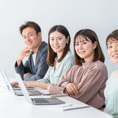 受付事務スタッフの画像
