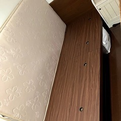 KEYUKA ケユカ　シングルベッド　ウォールナットカラー　マットレス付きの画像