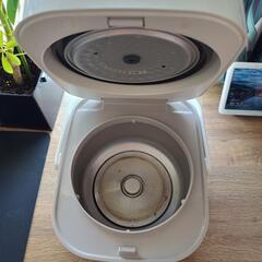 【3合炊き】タイガー 炊飯器【TIGER】の画像