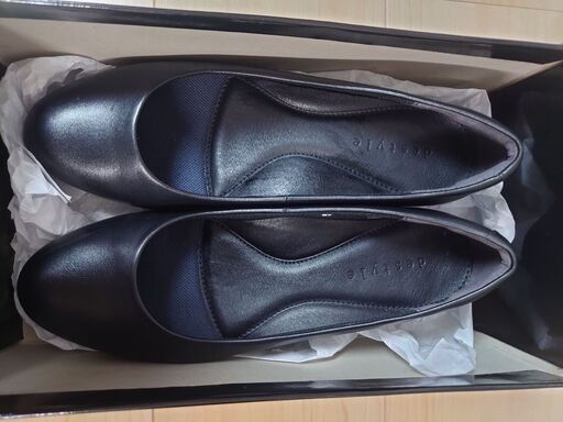 【お取引完了】★値下げ★【中古・美品】SUIT SQUARE　レディースコンフォートパンプス