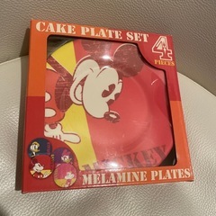 【未使用品】ディズニー　メラミンケーキプレート4枚セット