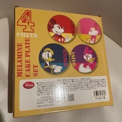 【未使用品】ディズニー　メラミンケーキプレート4枚セットの画像