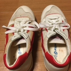 値下げasics体育館履き