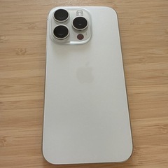 iPhone15 Pro 256GB ホワイトチタニウムの画像